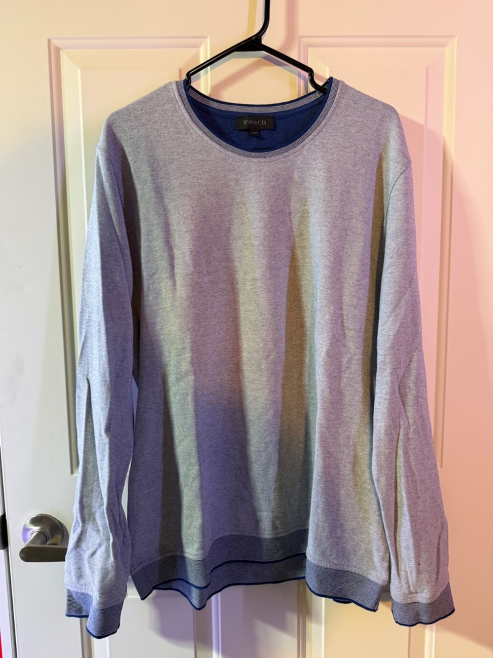 RW&CO. Heather Light blue  Crewneck Sweater with Navy Trim- XXl